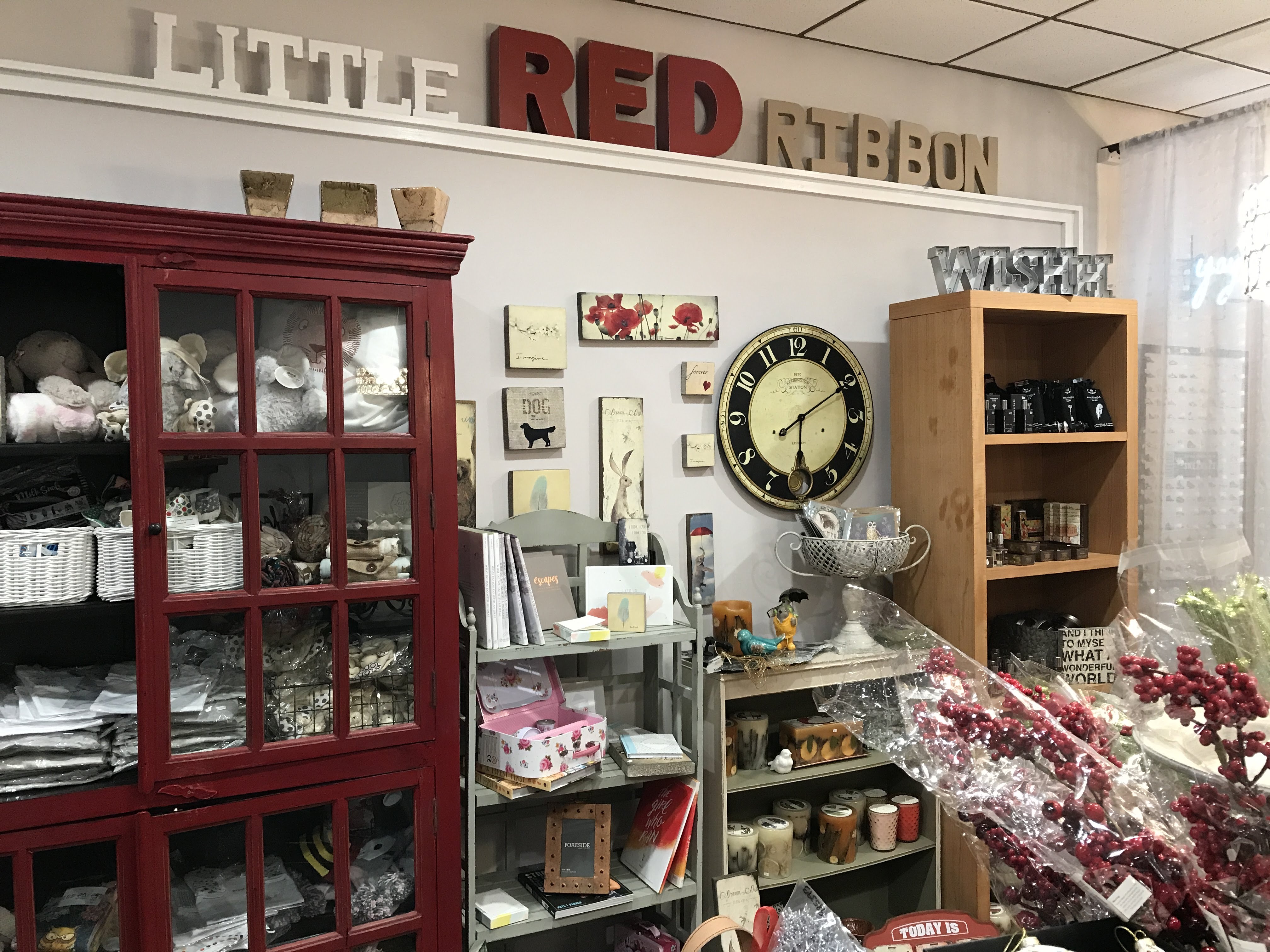 Road Trip Roundup: Unique Shopping Spots All Around Illinois 